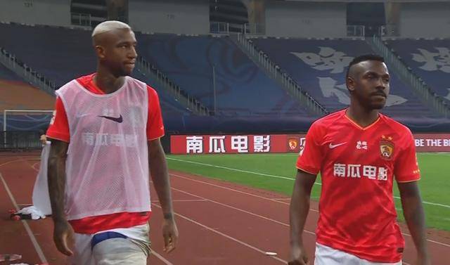 外媒看中超:让足球变得漂亮 恐怖又不幸的乌龙球是完美广告|火狐电竞官方网站(图11) 
外媒看中超:让足球变得漂亮 恐怖又不幸的乌龙球是完美广告|火狐电竞官方网站(图11)